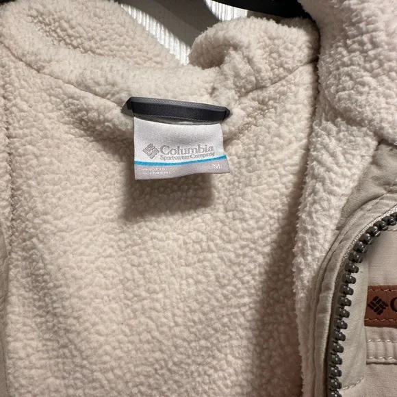 Columbia Women's Tan Utility Jacket - Picture 2 of 4